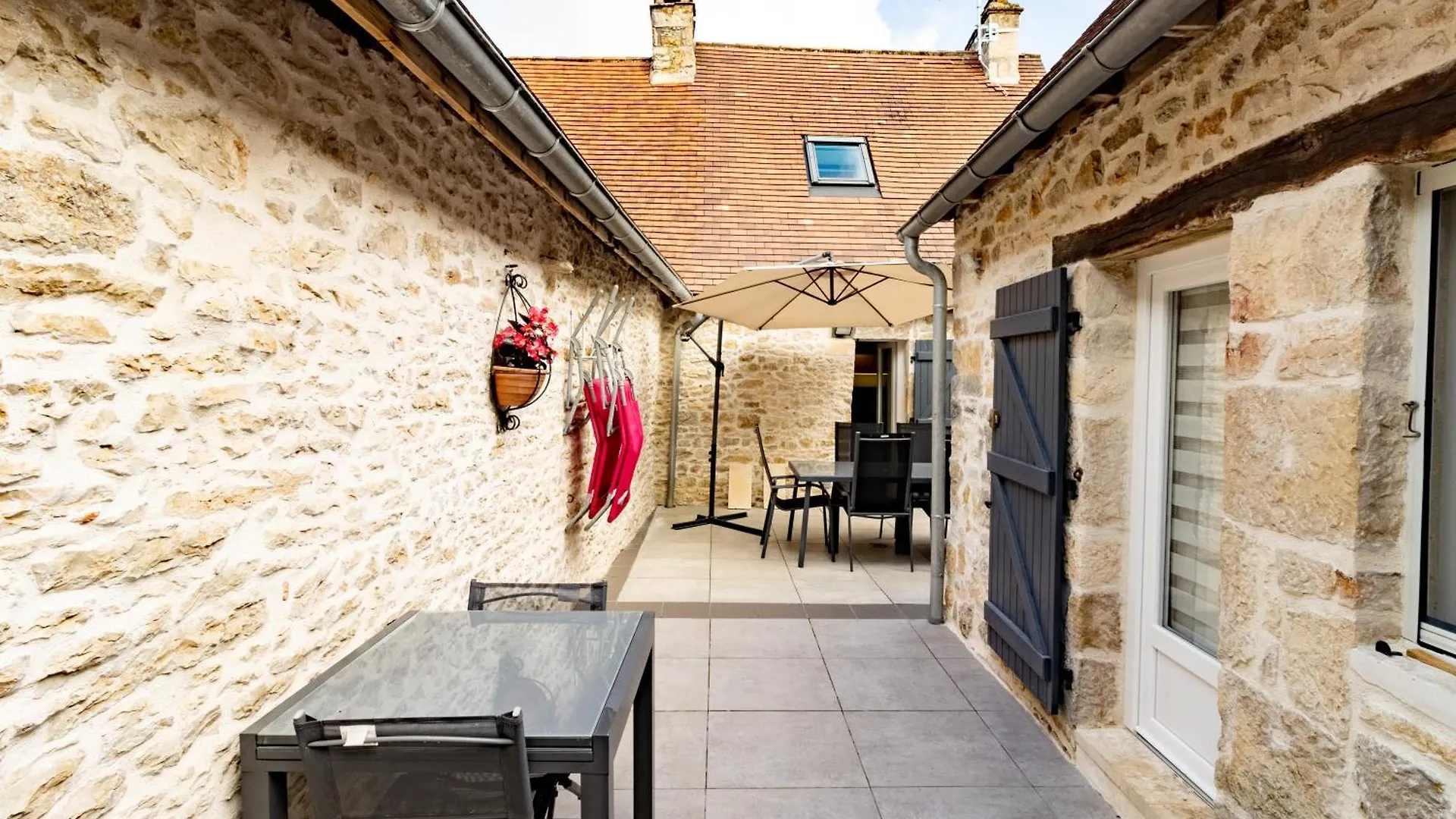 La Boutique Germain 4 A 6 Personnes Villa Lacave  Lacave (Lot)