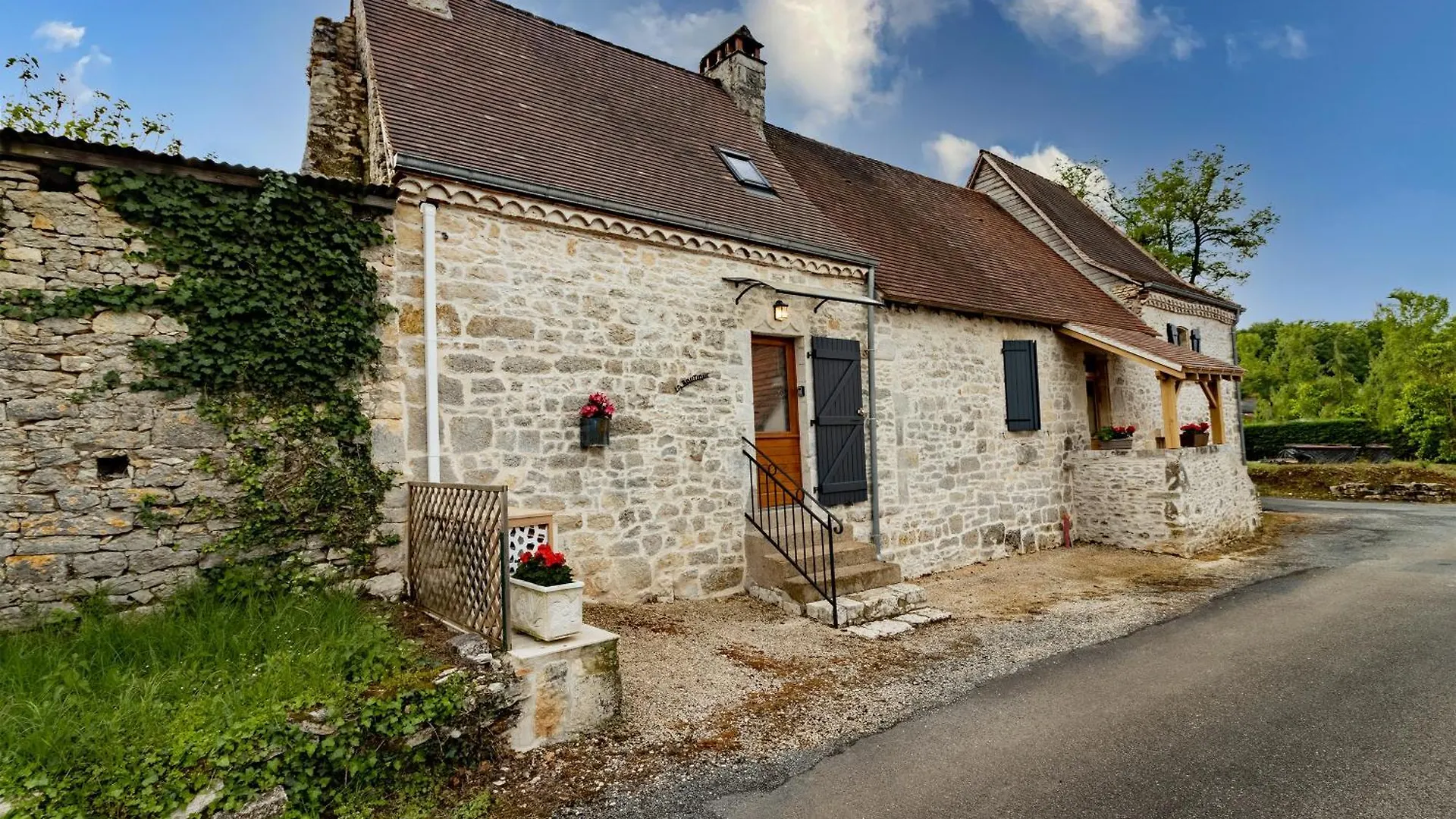La Boutique Germain 4 A 6 Personnes Villa Lacave  0*, Lacave (Lot)