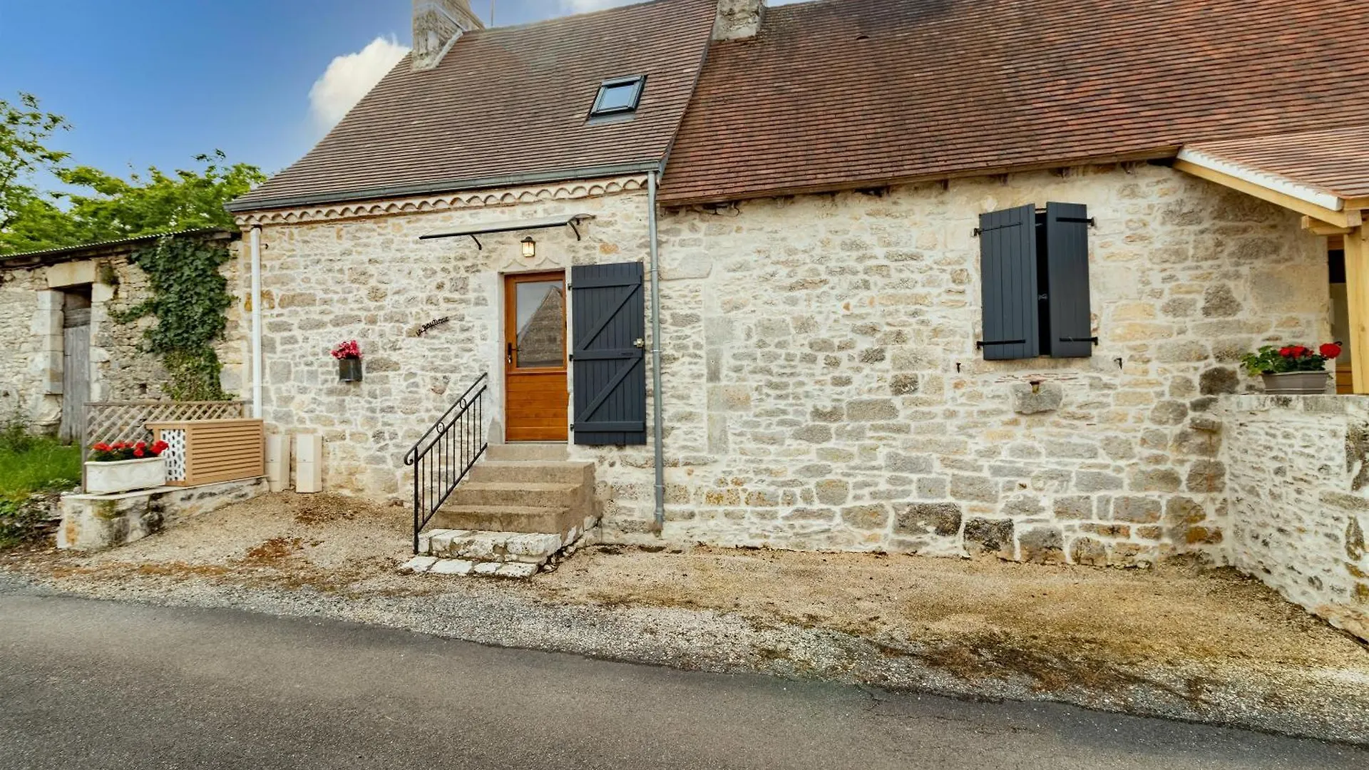Holiday home La Boutique Germain 4 A 6 Personnes Villa Lacave